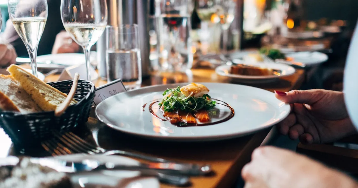 Elegant farm-to-table dining at Craft Dallas restaurant